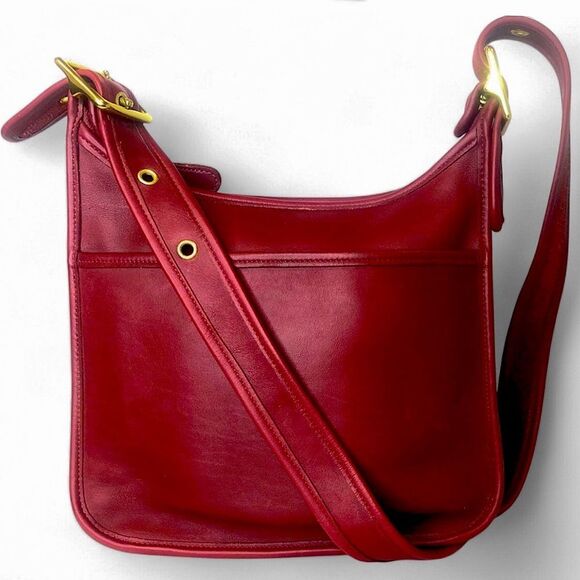 Vintage COACH Legacy Zip Red Glove-Tanned Leather Shoulder Bag 9966 COA